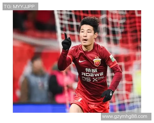 天下足球巅峰球星排名榜揭晓顶级球员争议与荣耀的背后