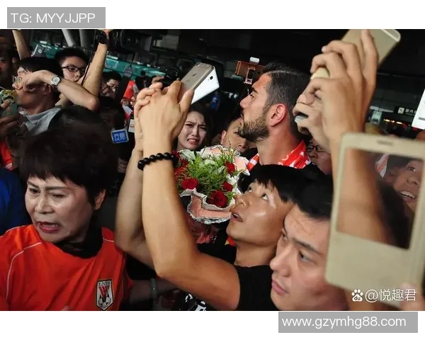 足球场上那些因暴力冲突而频繁成为焦点的球星们的故事与争议